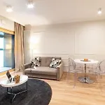 Mennica Luxury Location Apartamento *