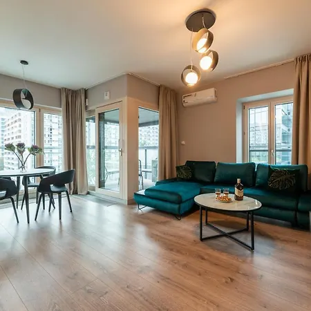 Mennica Luxury Location * Варшава