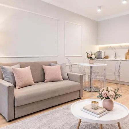 Mennica Residence Premium Collection Апартаменти *