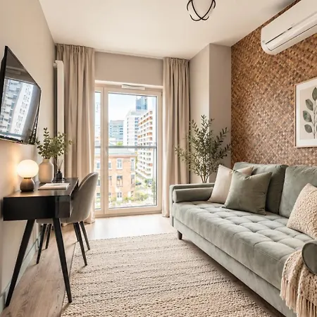 Апартаменти Mennica Residence Premium Collection *