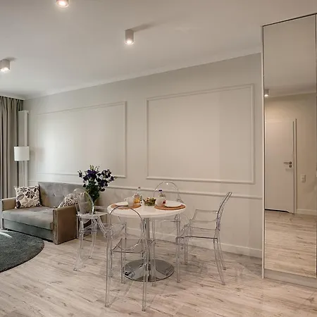 Apartment Mennica Luxury Location *