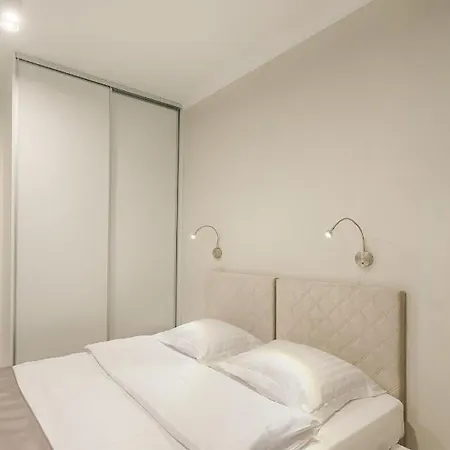 Apartment Mennica Luxury Location