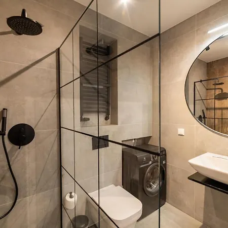 Mennica Luxury Location Apartment